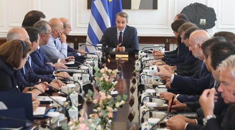 Υπουργικό Συμβούλιο: Τα 13 μέτρα αρωγής για τους πυρόπληκτους στον Έβρο – Όλα όσα συζητήθηκαν για φωτιές, εργασιακά και ταυτότητες