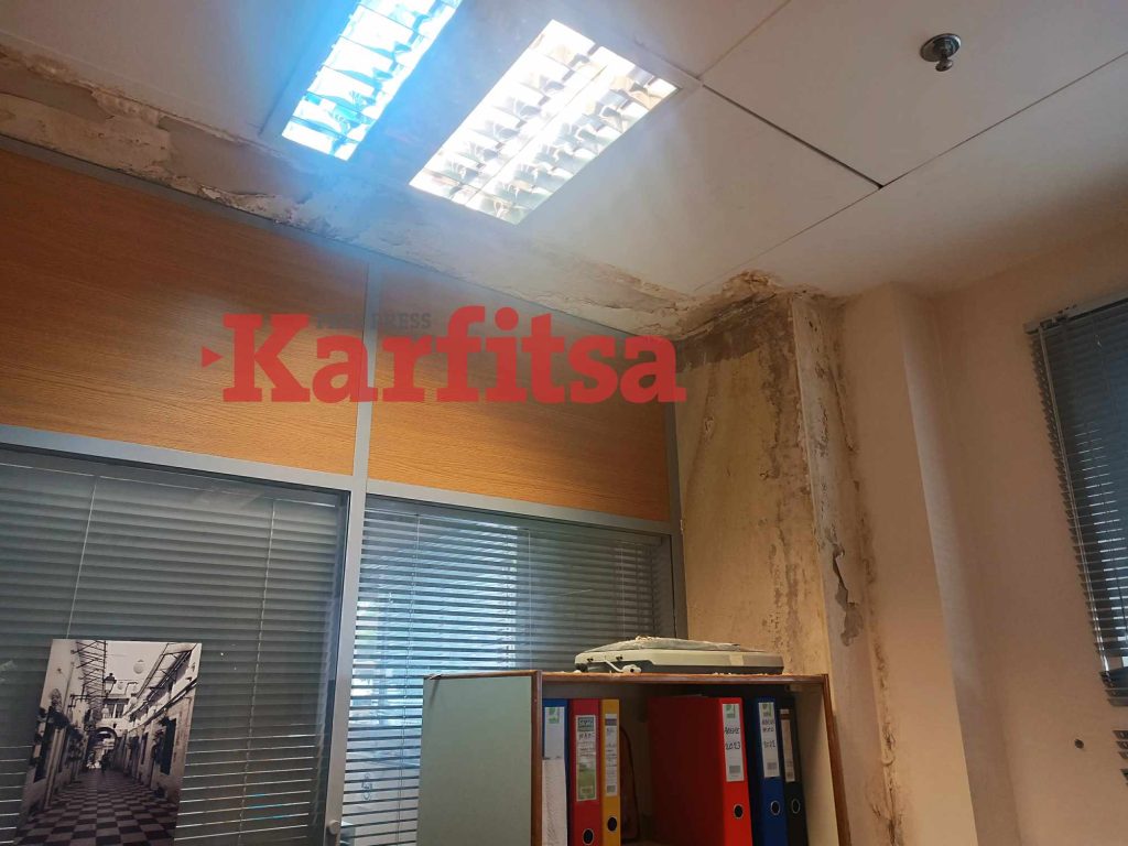 Εικόνες εγκατάλειψης στο Κέντρο Πολιτισμού Τούμπας (ΦΩΤΟΡΕΠΟΡΤΑΖ)