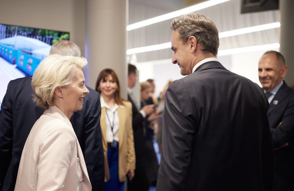 Τι θα ζητήσει από τη Λάιεν σήμερα ο Μητσοτάκης