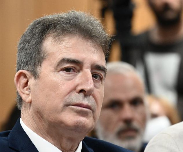 Τα «έχει δει όλα» ως πρώην στέλεχος του ΠΑΣΟΚ