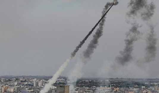 Πόλεμος στο Ισραήλ: Πυραυλική επίθεση της Χαμάς κοντά στο αεροδρόμιο του Τελ Αβίβ
