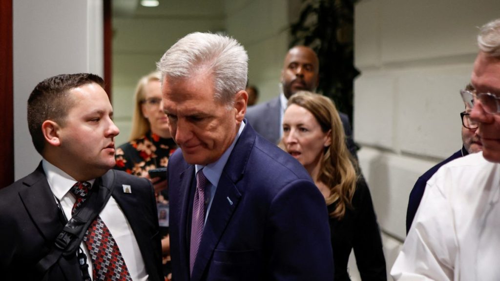 Δεν ξανάγινε! «Έριξαν» τον πρόεδρο της αμερικανικής Βουλής των Αντιπροσώπων