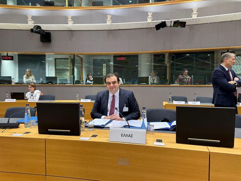 Πιερρακάκης στο Συμβούλιο υπουργών Παιδείας της ΕE: Ψηφιοποιούνται άμεσα πανεπιστήμια κι εκπαιδευτικές δομές