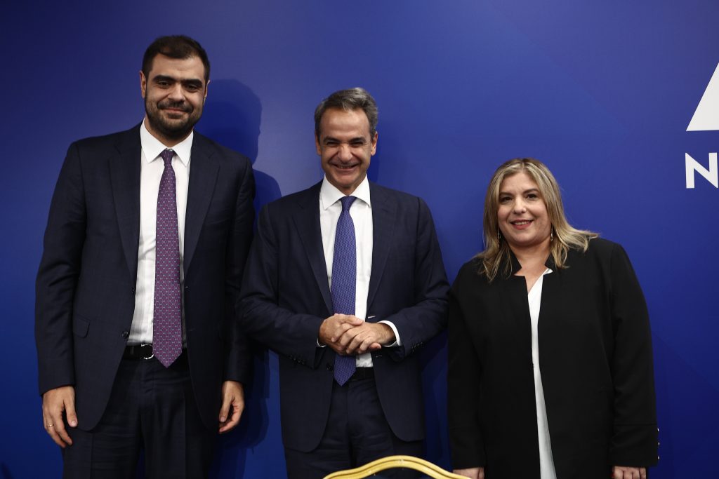 Η Μαρία Συρεγγέλα νέα γραμματέας της ΝΔ – Το αστείο Μητσοτάκη με… άρωμα Τσαπανίδου!