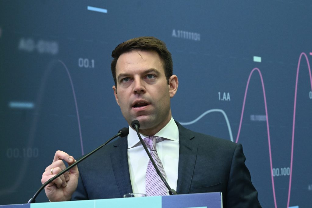 Κασσελάκης: Χρειάζεται μια μεγάλη προοδευτική κυβέρνηση και ένα κοινωνικό κράτος