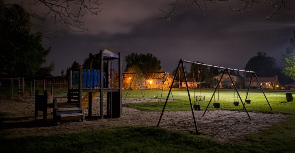 Σοκαριστικός τραυματισμός σε παιδική χαρά – Παιχνίδι ξερίζωσε τα μαλλιά 14χρονης