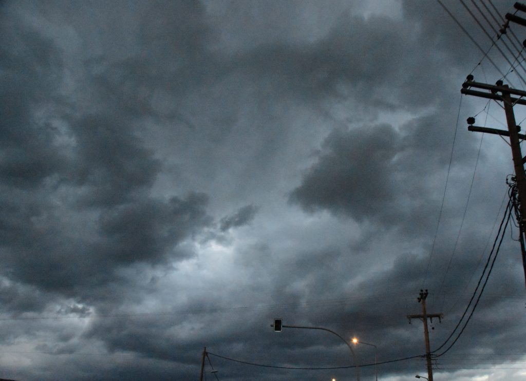 Τσουχτερό κρύο με χιόνια και πολλά μποφόρ! Σε ποιες περιοχές θα σημειωθούν καταιγίδες!