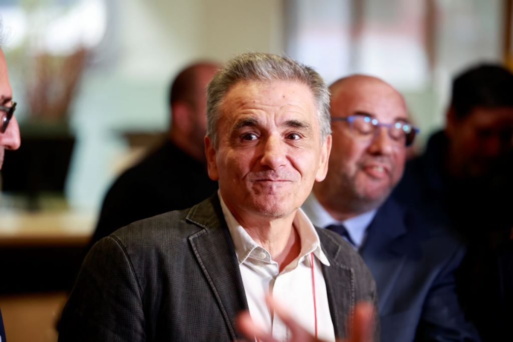 Ευκλείδης Τσακαλώτος: Αντιφατική η παρέμβαση Τσίπρα