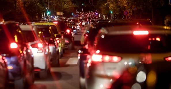 Κίνηση: Μποτιλιάρισμα στον Κηφισό – Χαμηλές ταχύτητες στην Αττική Οδό