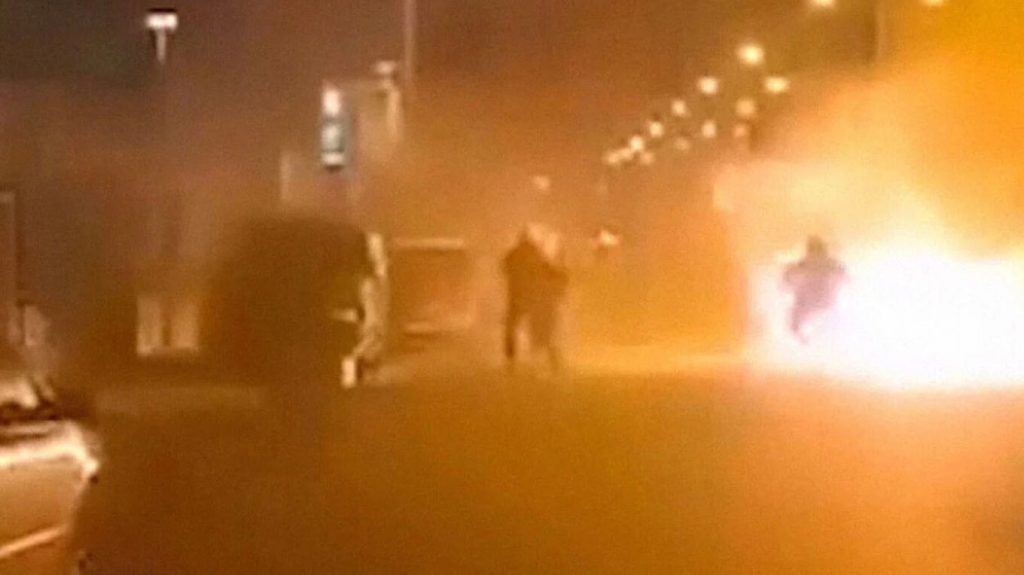 Ρέντη: Ταυτοποιήθηκε το DNA του αδερφού του 18χρονου – Συμμετείχε και εκείνος στα επεισόδια