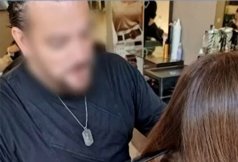 Προθεσμία να απολογηθεί αύριο πήρε ο κομμωτής «Big Brother» στα Βριλήσσια