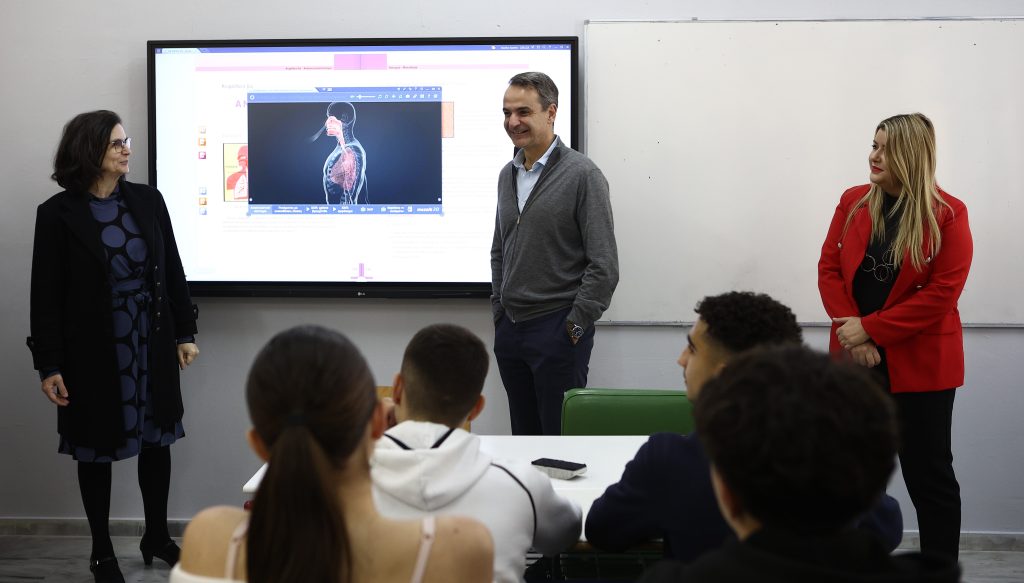 Πώς η κυβέρνηση στηρίζει στην πράξη την τεχνική εκπαίδευση παρουσίασε ο Μητσοτάκης