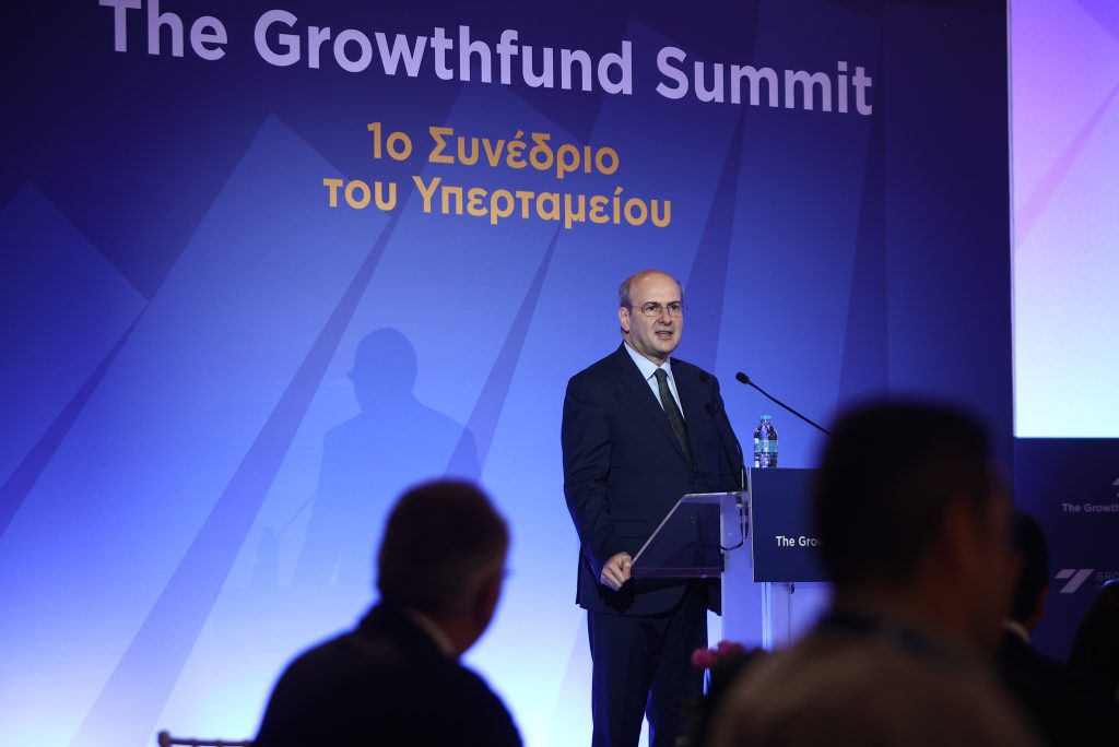 Τη δημιουργία Εθνικού Επενδυτικού Ταμείου εξήγγειλε από το βήμα συνεδρίου ο Κωστής Χατζηδάκης