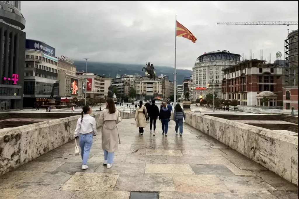 Σκόπια: Δε θα ισχύουν από τις 12 Φεβρουαρίου τα διαβατήρια με την ονομασία «Δημοκρατία της Μακεδονίας»
