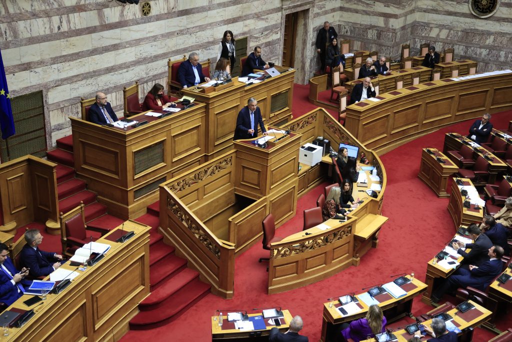 Τι απαντούν κυβερνητικές πηγές για την ομιλία του Αντώνη Σαμαρά