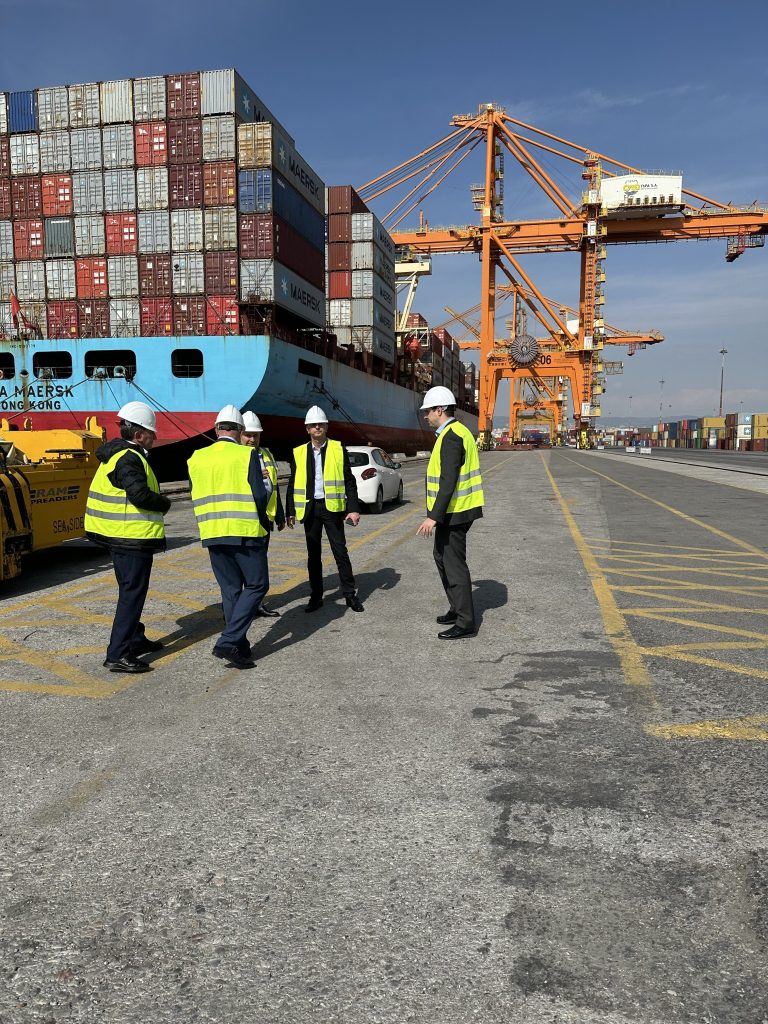 Επίσκεψη εκπροσώπων του Γραφείου του Πρωθυπουργού στην ΟΛΘ Α.Ε.