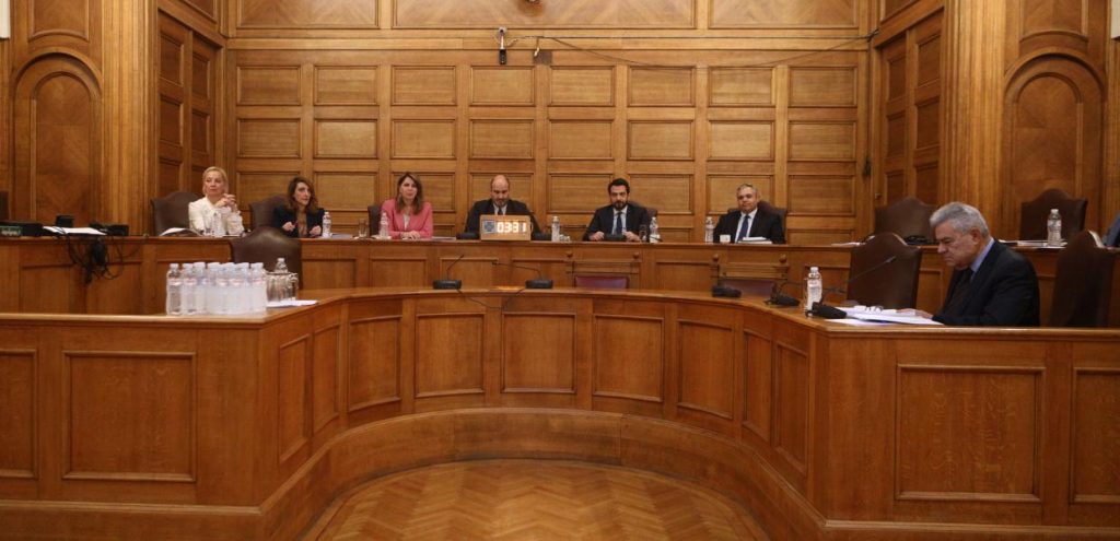 Πρώην αναπληρωτής διευθύνων σύμβουλος του ΟΣΕ στην εξεταστική για τα Τέμπη: Νόμιμη και νομότυπη η μετάταξη του σταθμάρχη