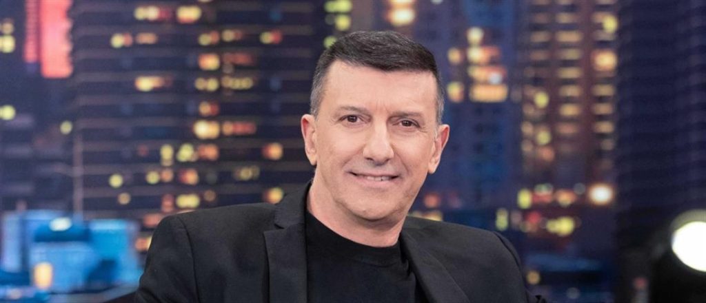 Άγνωστες ιστορίες πίσω από τις μεγάλες επιτυχίες που έγραψε ο Βαγγέλης Κωνσταντινίδης!