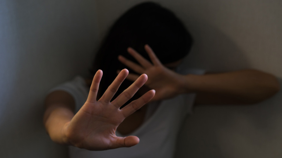 Ζάκυνθος: Σε άσχημη ψυχολογική κατάσταση η 19χρονη – “Το μόνο που λέει συνεχώς είναι ότι θέλει το μωρό της”, είπε η θεία της