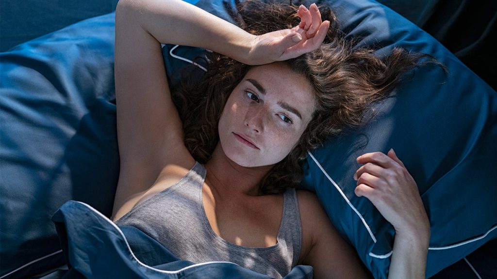 Η αϋπνία… κουσούρι σε όσους νόσησαν ελαφρά με κορωνοϊό! Πιο ευάλωτοι οι αγχώδεις