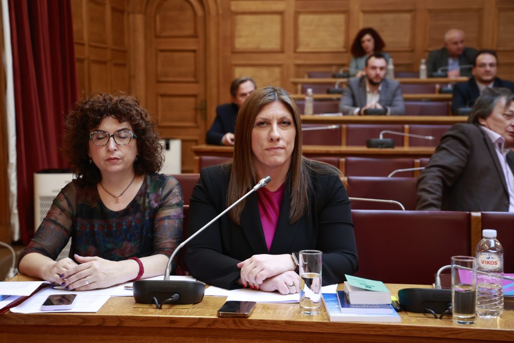 Ανω κάτω η εξεταστική για τα Τέμπη: Η Κωνσταντοπούλου μπήκε με «το έτσι θέλω»