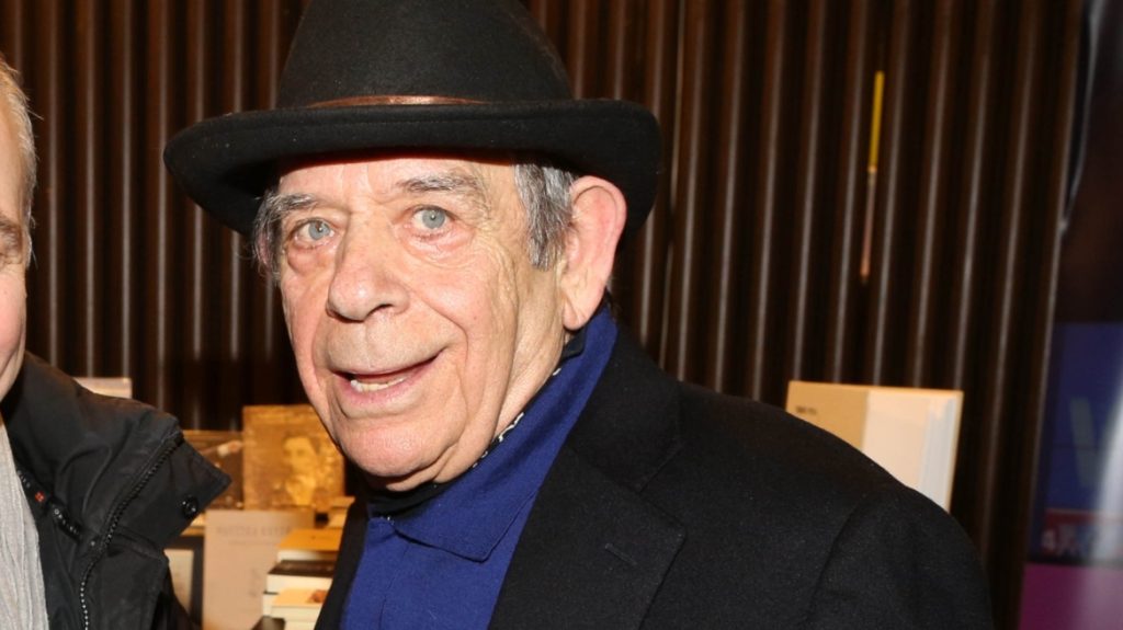 Ηλίας Λογοθέτης: Το τελευταίο αντίο στον ηθοποιό (φωτο)