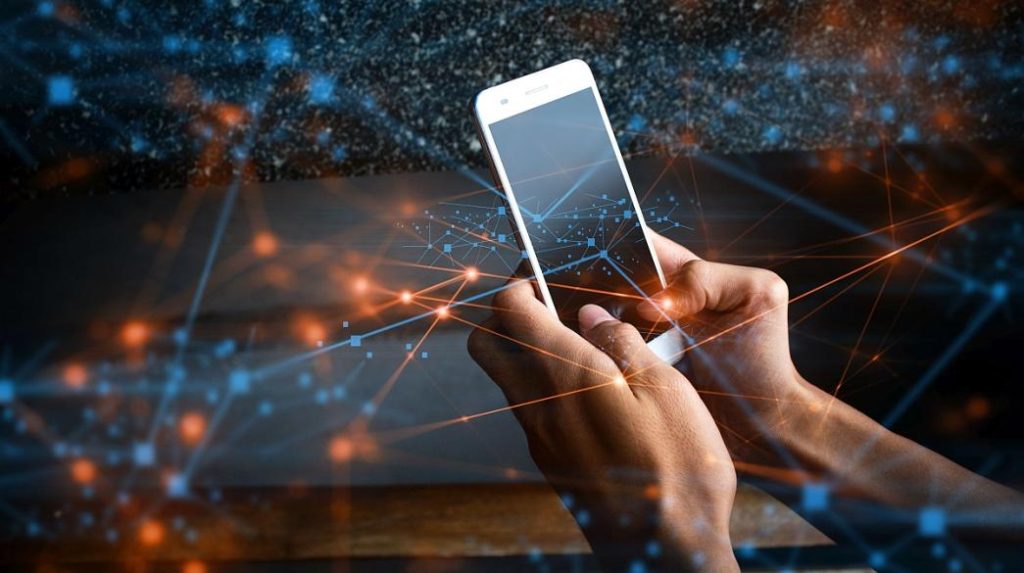 Παπαστεργίου: Αναμένουμε μειώσεις τιμών στις τηλεπικοινωνίες – Η αύξηση του πληθωρισμού τα τελευταία χρόνια δεν επηρέασε τις τιμές του κλάδου