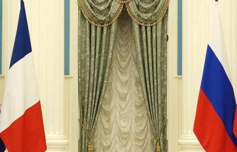 Γαλλία: Τηλεφωνική επικοινωνία του υπουργού Άμυνας με τον Ρώσο ομόλογό του