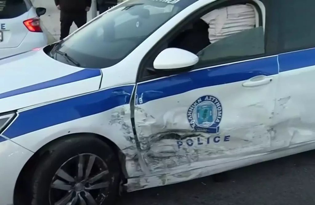 Τραυματίστηκε αστυνομικός σε σύγκρουση περιπολικού με ΙΧ στη Νίκαια!