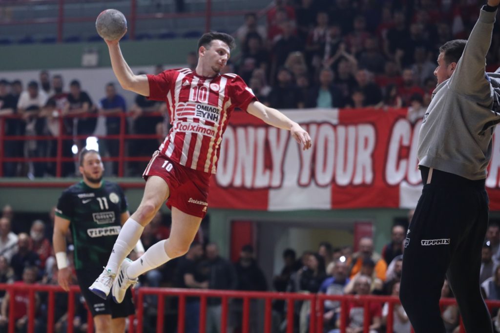 «Θρυλική» πρόκριση του Ολυμπιακού στον τελικό του Ευρωπαϊκού Κυπέλλου Χάντμπολ!