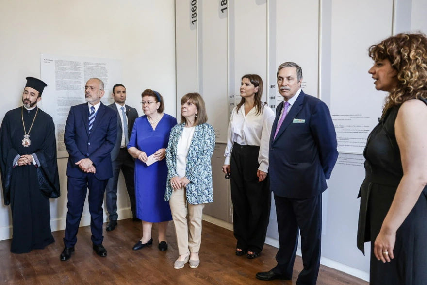 Την Οικία Καβάφη στην Αλεξάνδρεια εγκαινίασε η Κατερίνα Σακελλαροπούλου