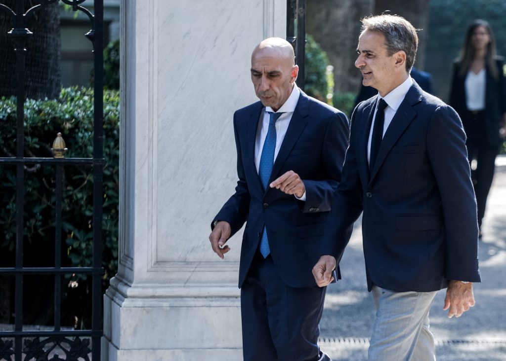 Ποιο «χρίσμα» έδωσε ο Μητσοτάκης στον Μπρατάκο