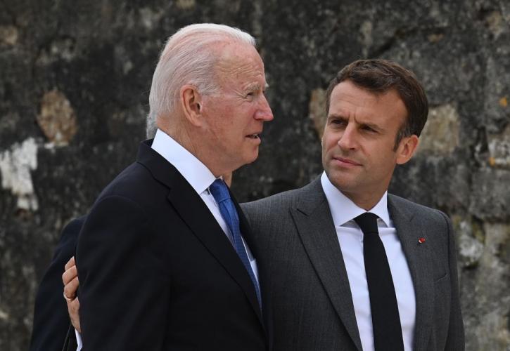 Μακρόν: Γαλλία και ΗΠΑ αποφασισμένες να ασκήσουν τις απαραίτητες πιέσεις στο Ιράν