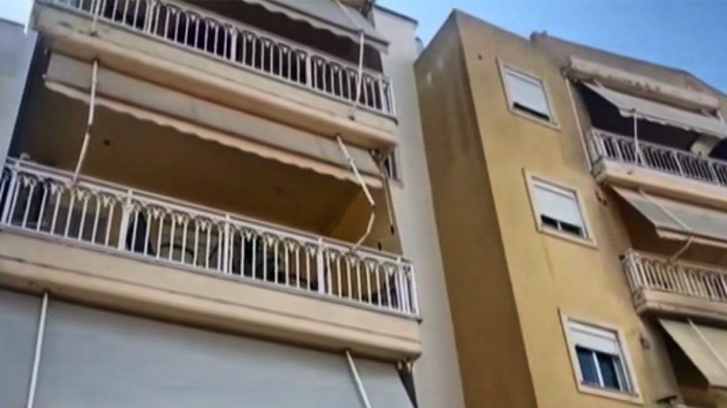 Γυναικοκτονία στην Αλεξανδρούπολη: “Ακόνισε το μαχαίρι και τη σκότωσε” (ΒΙΝΤΕΟ)