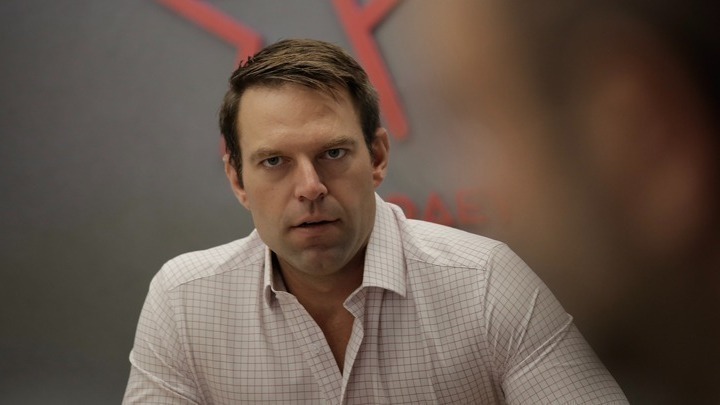 Κασσελάκης: Ο πρωθυπουργός κάνει δώρο μια τράπεζα στους «φίλους» του