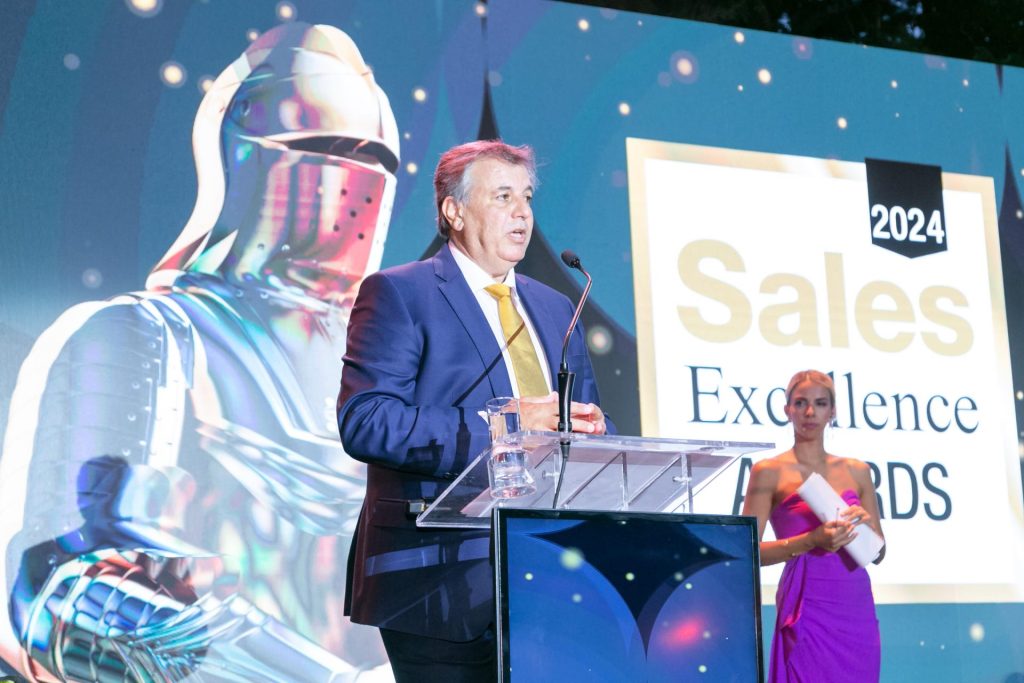 Ινστιτούτο Πωλήσεων Ελλάδος: Βλέψεις για μια “καλοκαιρινή BlackFriday”