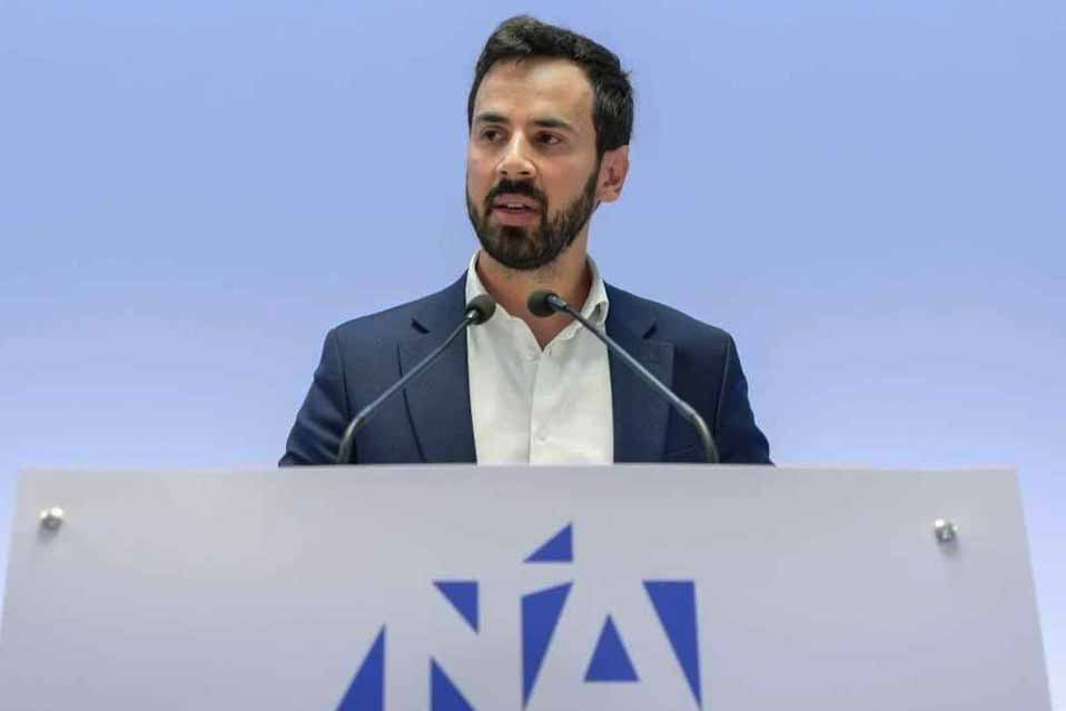 Ρωμανός: Ο πολακισμός ενώνει τους αριστερο-ακροδεξιούς εκφραστές της χυδαιότητας