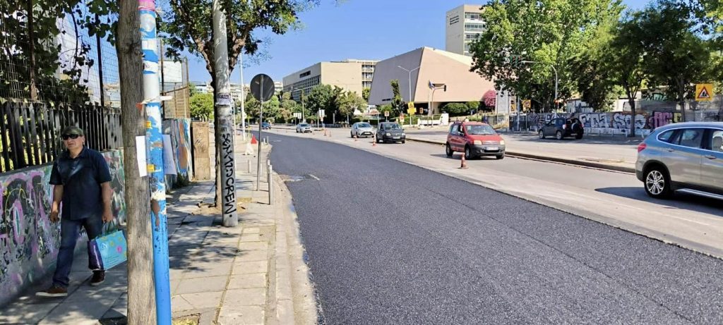 Έργα ασφαλτόστρωσης στη Θεσσαλονίκη