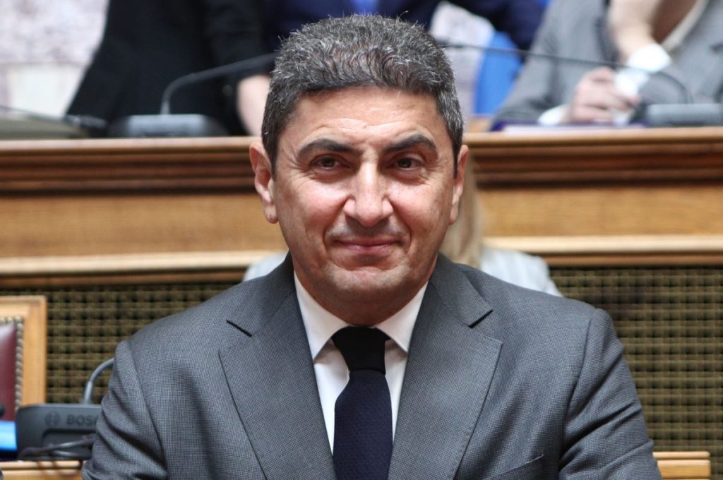 Ποια πρώην υφυπουργός τα είπε χύμα και τσουβαλάτα στον Αυγενάκη;