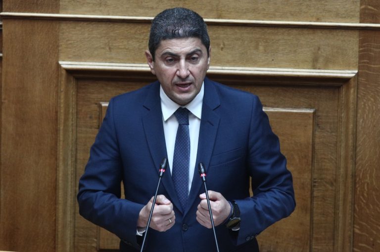 Ποιον CEO κρατικής εταιρείας απειλούσε με μπουνιές ο Αυγενάκης!