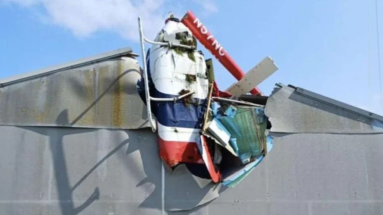 Ελικόπτερο συνετρίβη σε κτίριο στην Ιρλανδία (VIDEO)