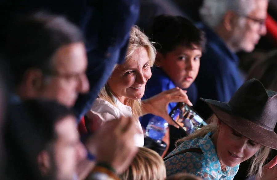 Η παρουσία της Μαρέβα και τα συγχαρητήρια του Κυριάκου στην πρόκριση της Εθνικής