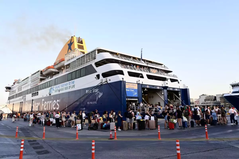 Πώς μπήκε «φρένο» στις αυξήσεις των ακτοπλοϊκών