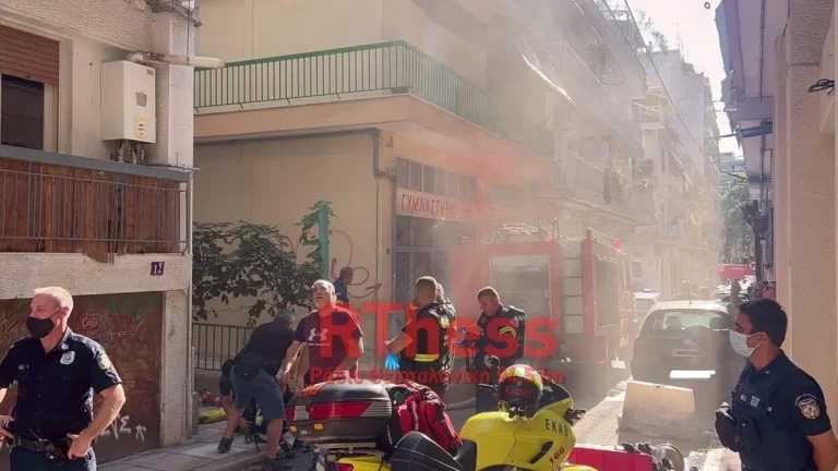 Νεκρή ηλικιωμένη από φωτιά σε διαμέρισμα στη Θεσσαλονίκη! (PHOTO)