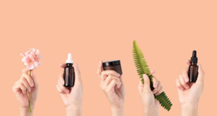 Κουνούπια: 10 φυσικοί τρόποι να τα απωθήσετε