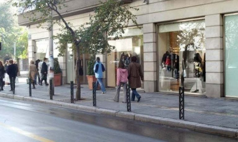Θεσσαλονίκη: Οι εκπτώσεις δεν έφεραν την «άνοιξη» στα εμπορικά καταστήματα