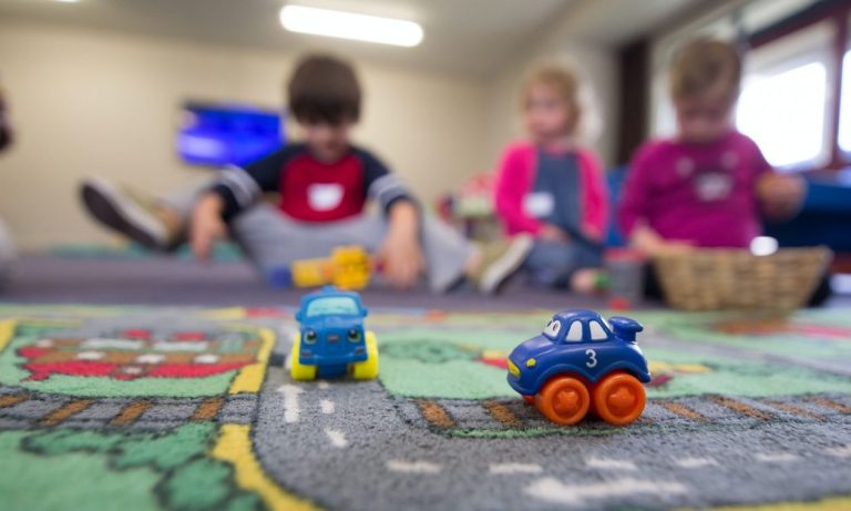 Προγράμματα ΕΣΠΑ σε παιδικούς σταθμούς: Πότε ανοίγει και τι ισχύει Παιδικός σταθμός