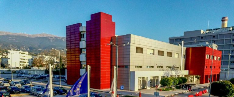 Εκρήξεις και καπνοί στο νοσοκομείο «’Αγιος Ανδρέας»