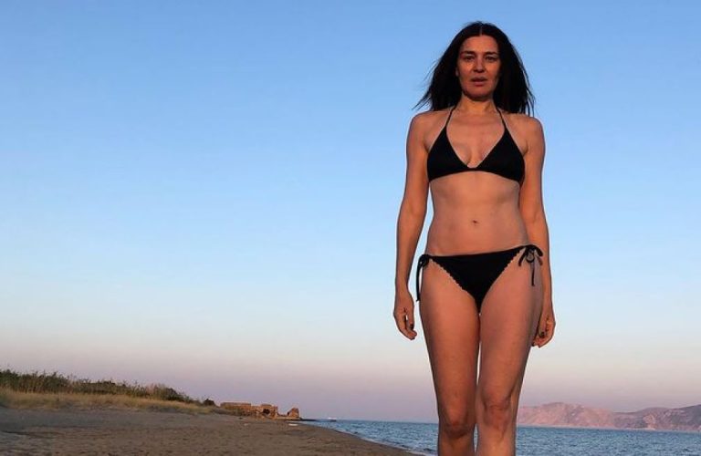 Με μπικίνι πόζαρε η Μαρία Ναυπλιώτου – Σε παραλήρημα οι fans (PHOTO)