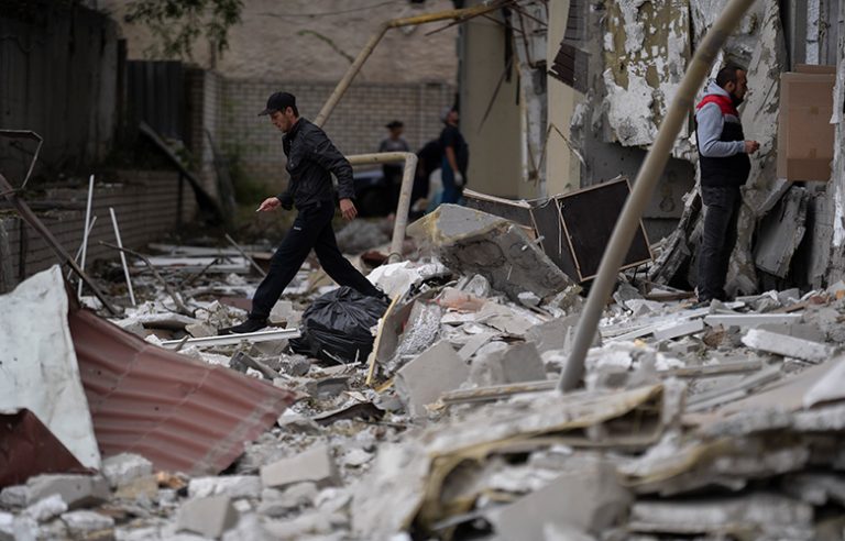 Σε συναγερμό η Ουκρανία! Εκρήξεις στην Οδησσό